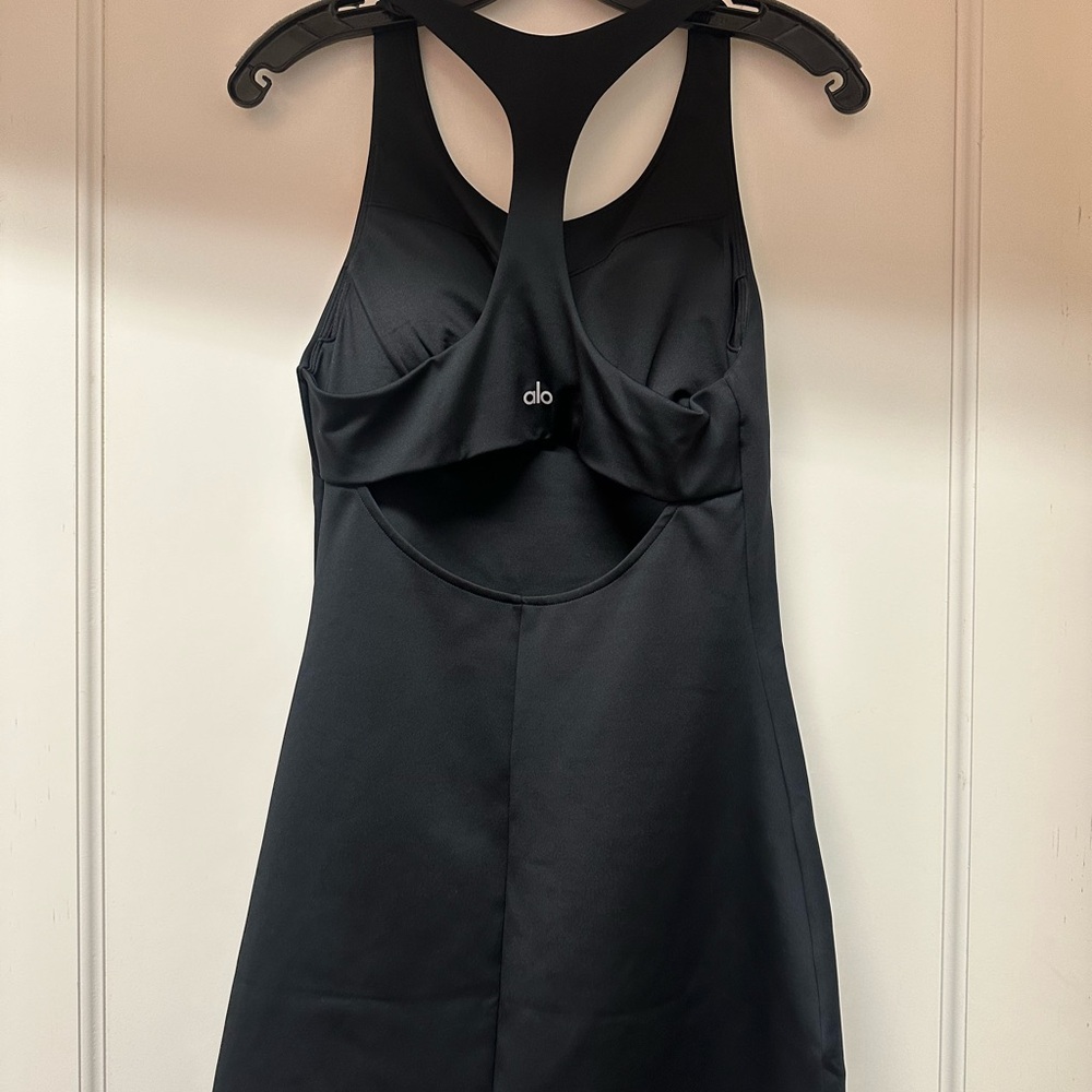 ALO YOGA Black Padded Workout Dress Woman’s Medium